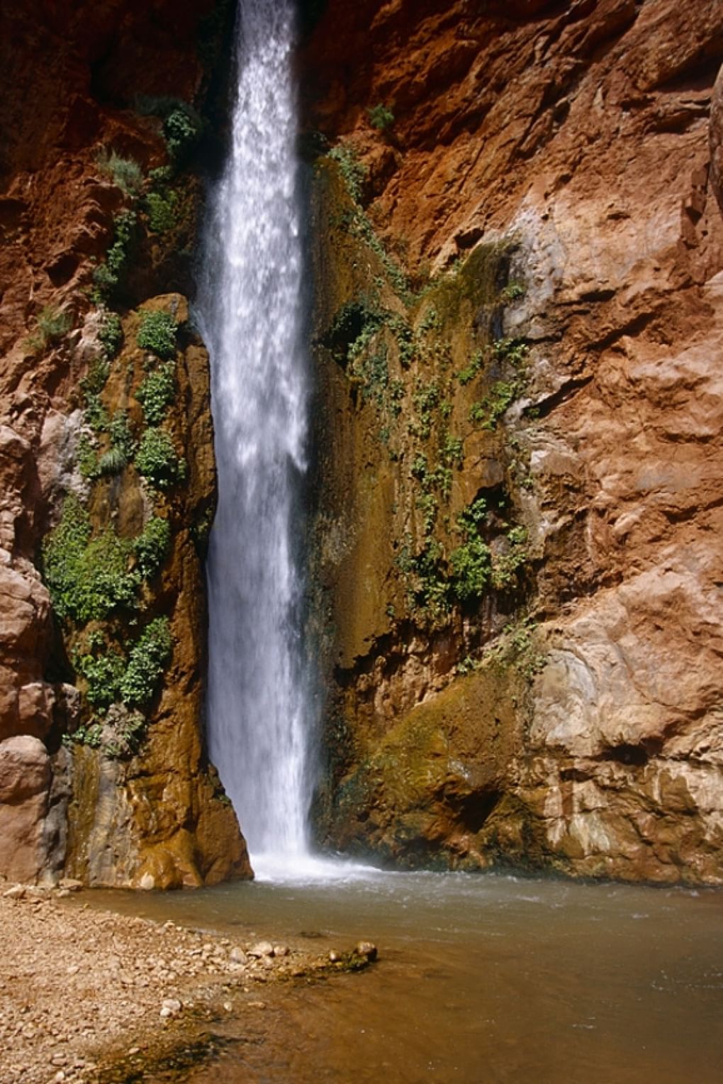 Водопад в Гранд-Каньоне, штат Аризона, США. Karl Schatz / фотобанк «Лори»