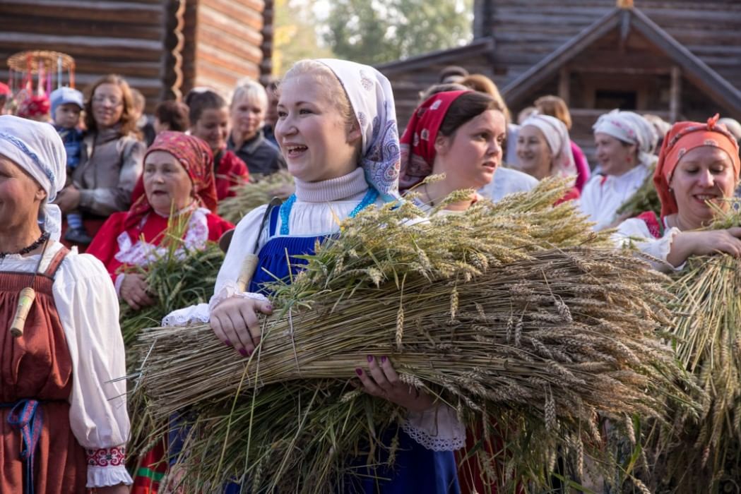 Народные праздники Карелов. Традиционная культура Карелов. Карелы культура и традиции. Праздник Дожинки на Руси.