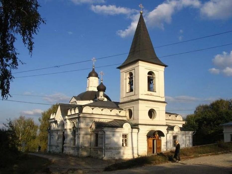 Тарусская серпухов. Таруса архитектура. Таруса Серпухов. Экскурсии Серпухов Таруса. Таруса Серпуховская 22.