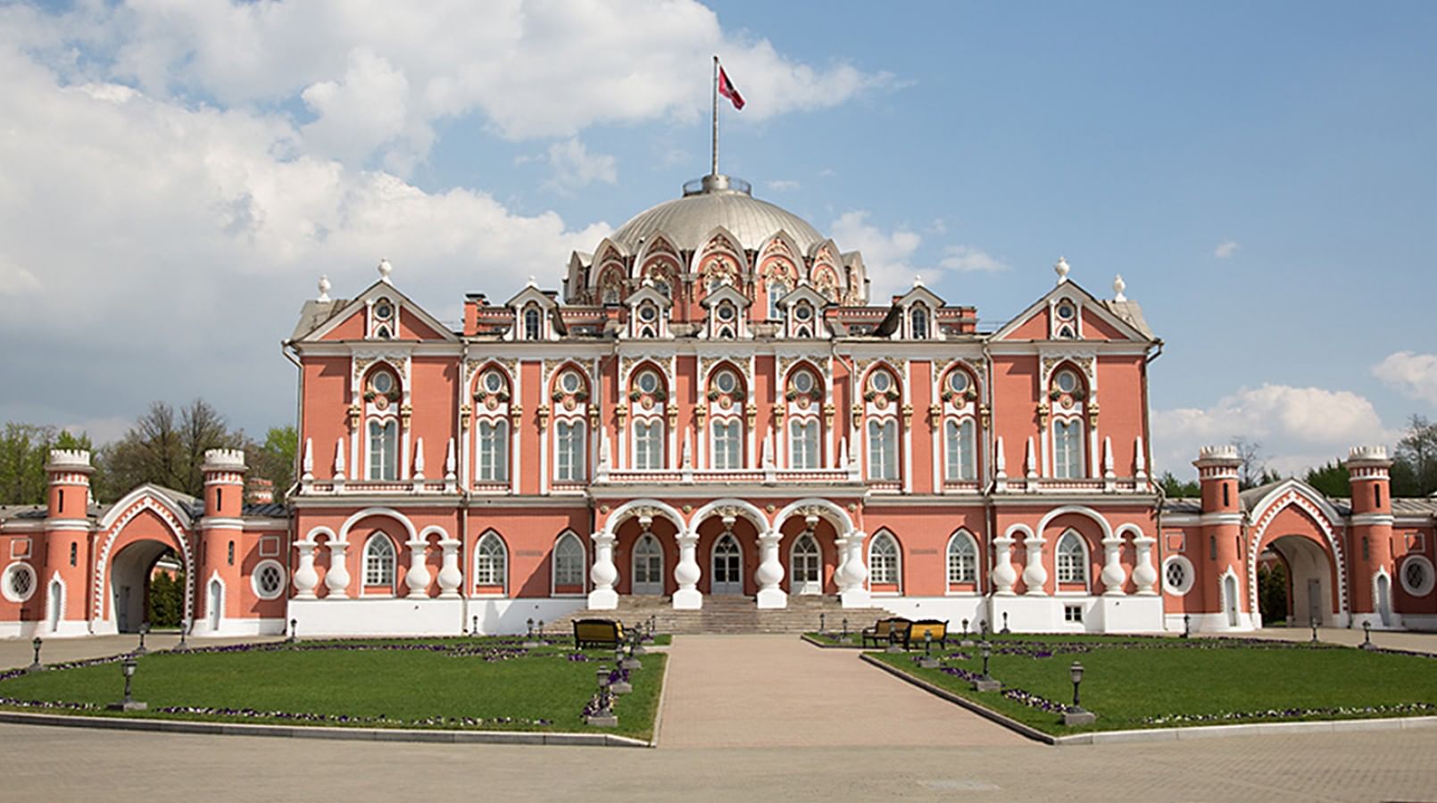 петровский дворец петрозаводск