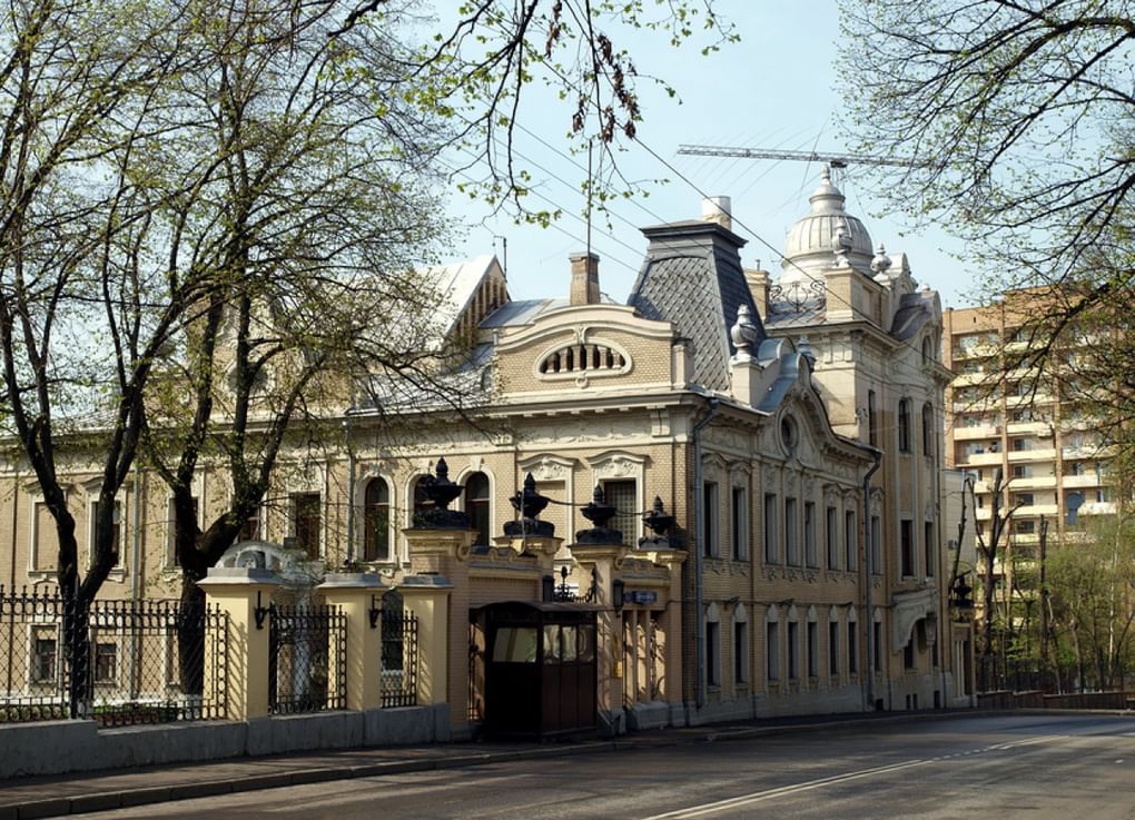 Особняк Вогау в Москве (сейчас посольство Индии). Фотография: SevenOne / фотобанк «Лори»