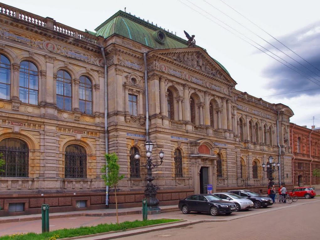 Музей Штиглица в Санкт-Петербурге
