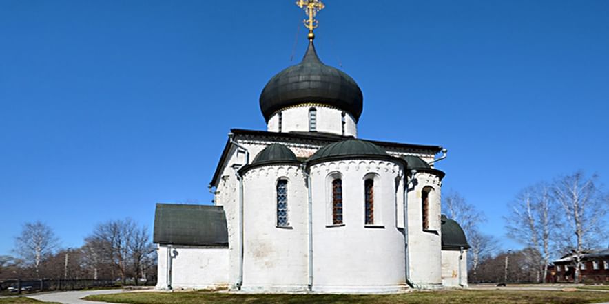 Основное изображение для учреждения Георгиевский собор Юрьева-Польского