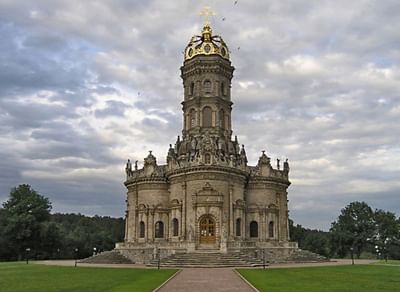 Знаменская церковь в Дубровицах