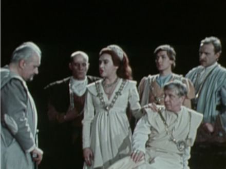 Сцена из телевизионного спектакля Сергея Евлахишвили, Рачия Капланяна и Михаила Ульянова «Ричард III» (1982)