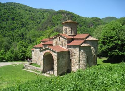 Нижне-Архызский архитектурно-археологический комплекс