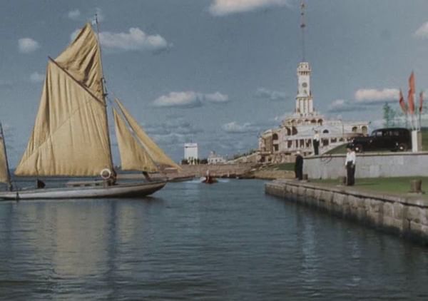 Кадр из фильма «Волга-Волга»