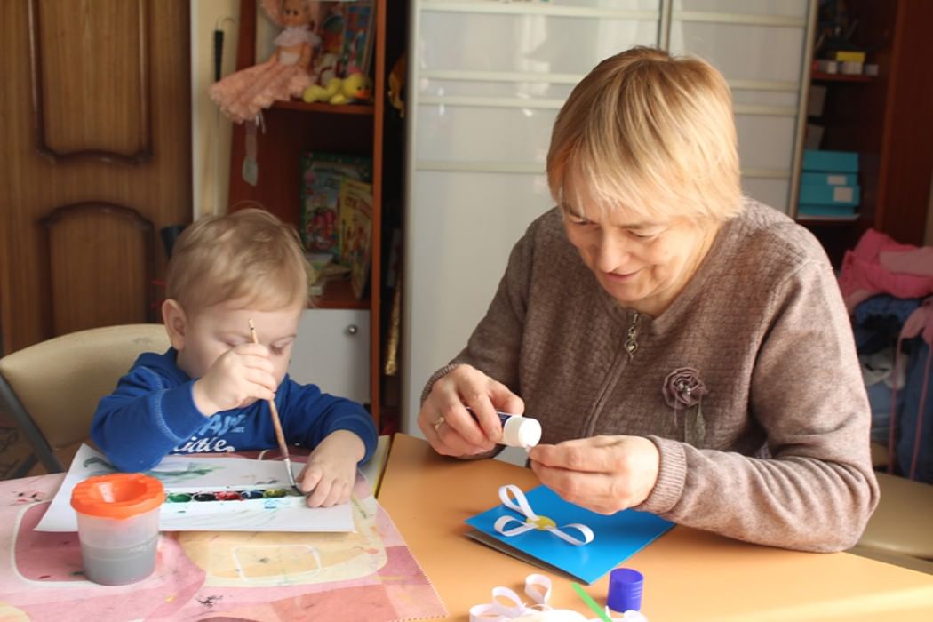 одари семью