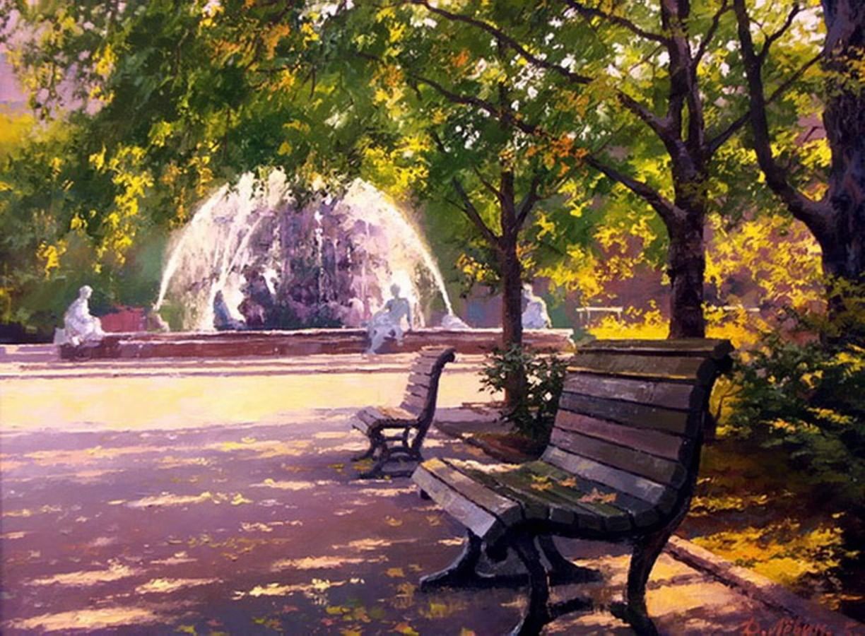 Парк с фонтаном и лавочками в Москве