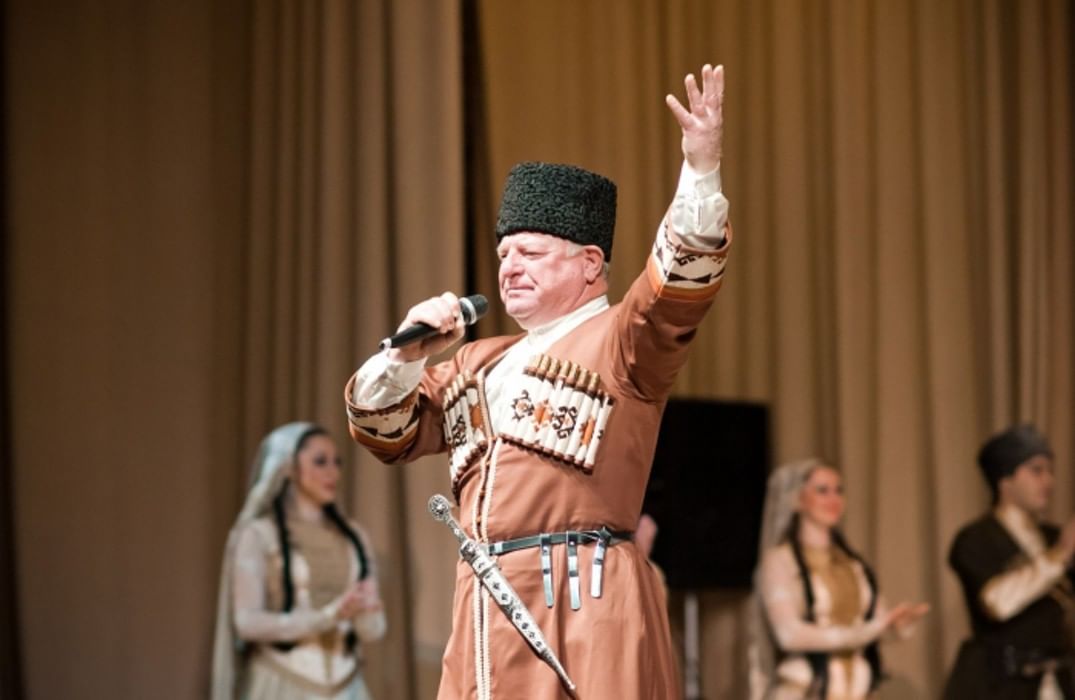 Музыка дагестана. Тагир Курачев. Народные Певцы Дагестана. Тагир Курачев певец. Музыкальных исполнителей Дагестана.