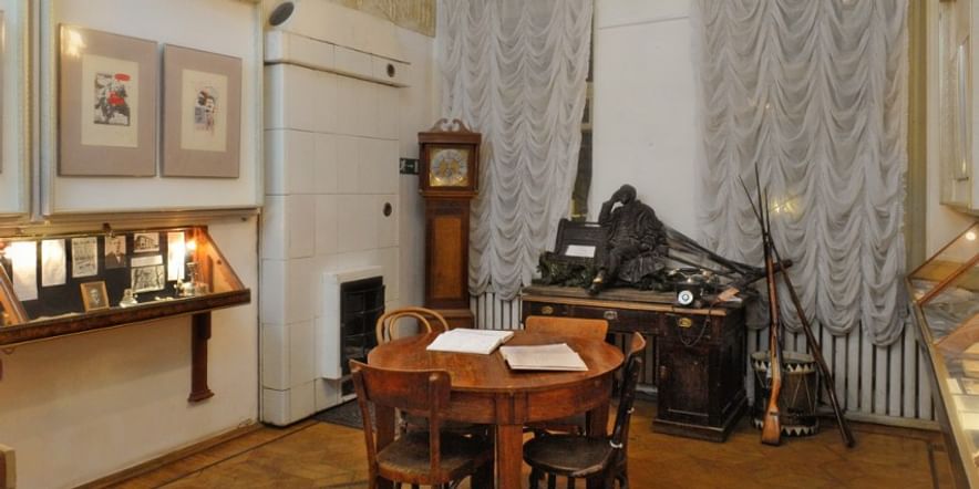 Основное изображение для учреждения Музей-театр «Булгаковский дом»