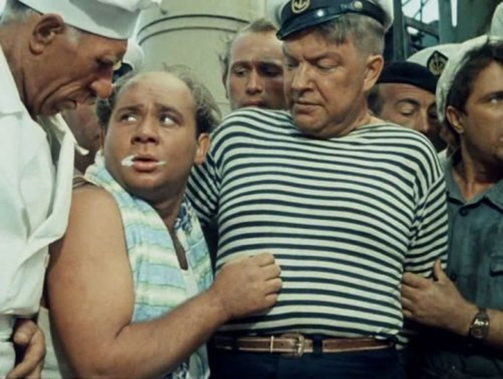 Кадр из фильма «Полосатый рейс» (1961)