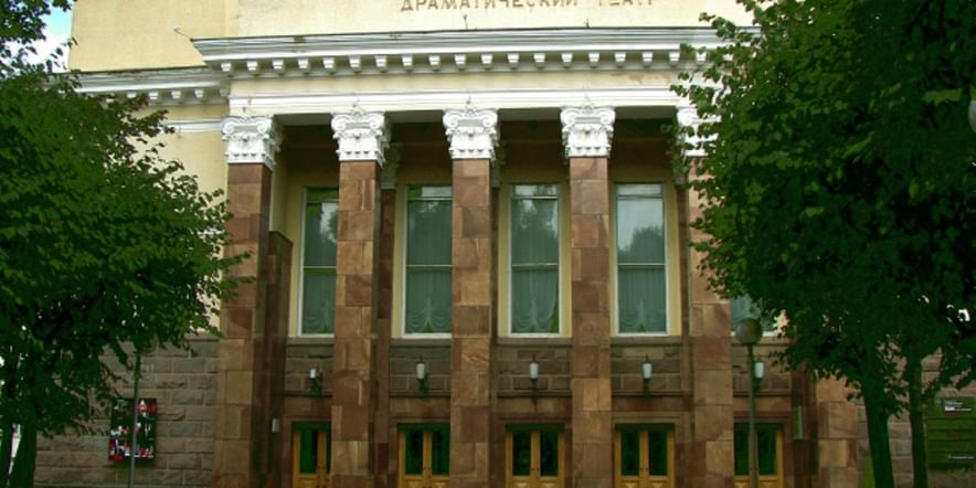 Основное изображение для учреждения Смоленский государственный академический драматический театр имени А.С. Грибоедова