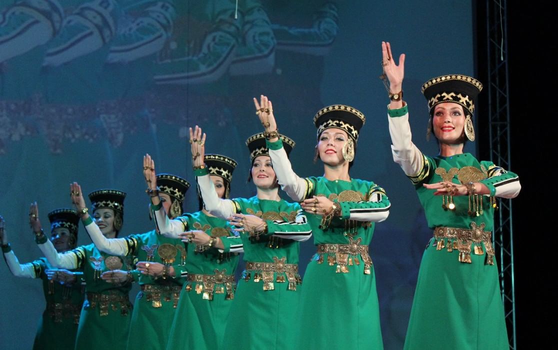Государственный ансамбль песни и танца республики