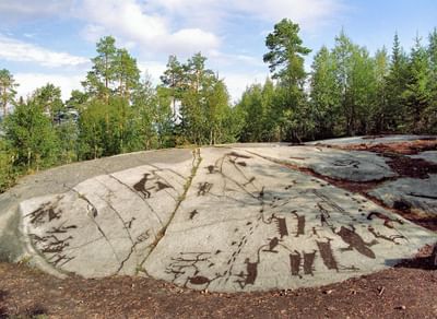 Музей наскального искусства «Петроглифы Канозера»