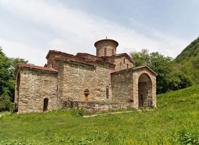 Александро-Афонская Зеленчукская мужская пустынь в Карачаево-Черкессии