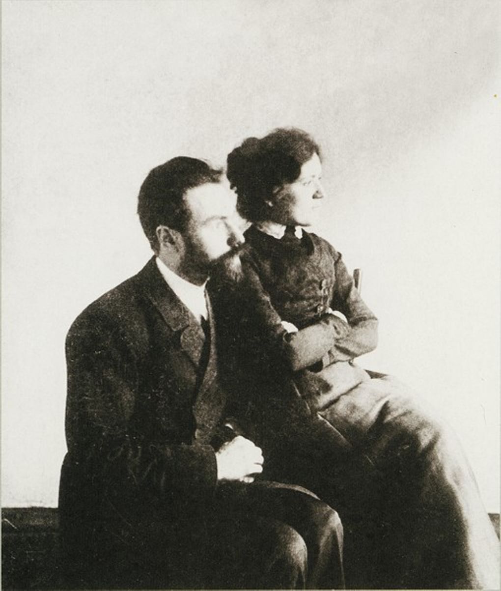 Валерий Брюсов и его жена Иоанна Брюсова (урожденная Рунт). 1899 год. Фотография: М.Золотарева