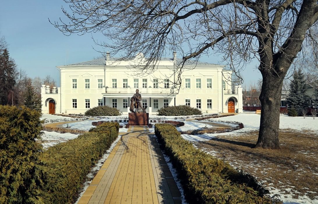 Воронеж новоживотинное. Новоживотинное усадьба Веневитинова. Усадьба Веневитинова Воронеж. Музей Веневитинова Воронеж. Новоживотинное Воронеж.