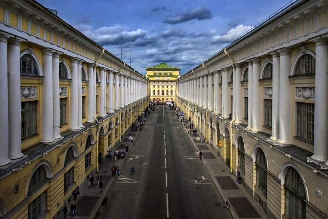 Сфр санкт петербург. Улица зодчего Росси Санкт-Петербург. Александринский театр и улица зодчего Росси. Улица зодчего Росси Санкт-Петербург Архитектор. Театральная улица (улица зодчего Росси).