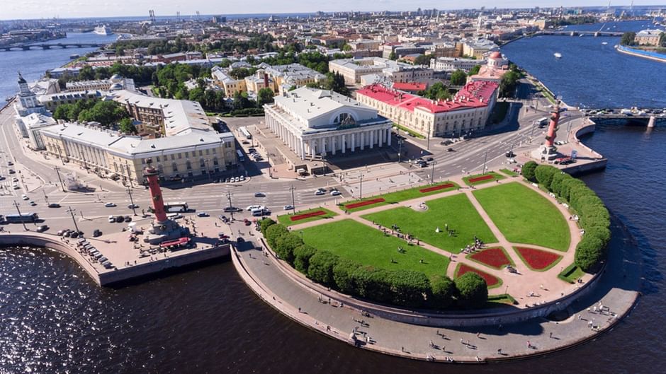 Основное изображение для статьи 10 фактов о строительстве стрелки Васильевского острова в Петербурге