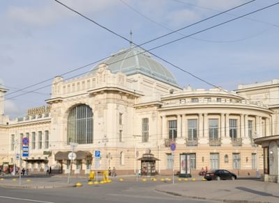 Витебский вокзал в Санкт-Петербурге