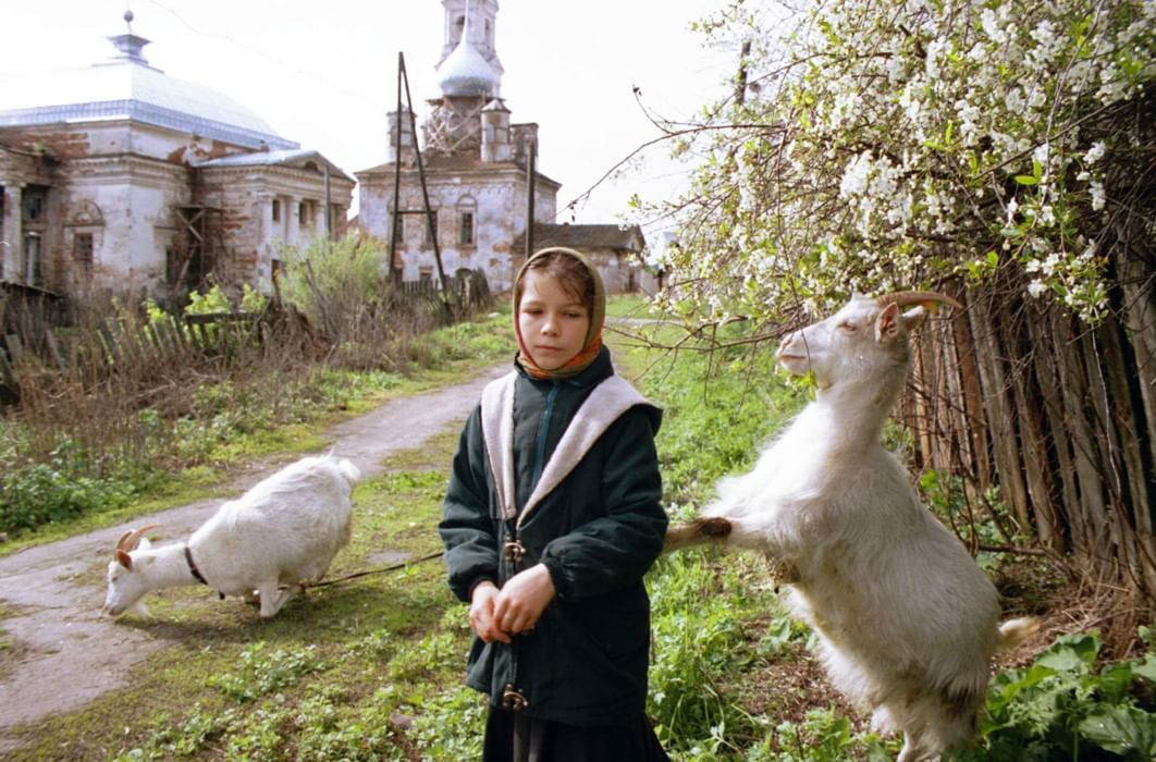 Богатый в провинции. Люди из глубинки. Люди из русской глубинки. Люди русской провинции. Люди из провинции.