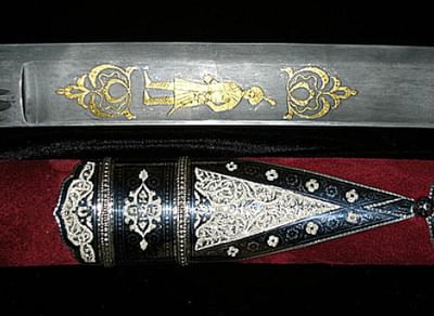 Кубачинская ювелирная насечка: техника инкрустации цветными металлами по металлу, кости, рогу