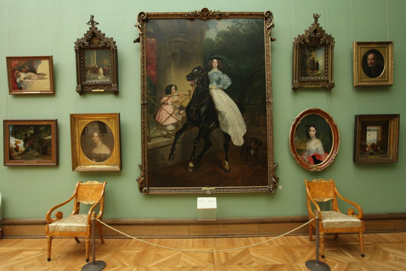 Картина картинная галерея