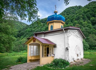 Храм на Нижне-Архызском городище (Южный) в республике Карачаево-Черкессия