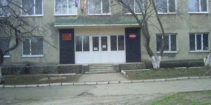 Основное изображение для учреждения Библиотека-филиал № 8 им. А. Гайдара для детей