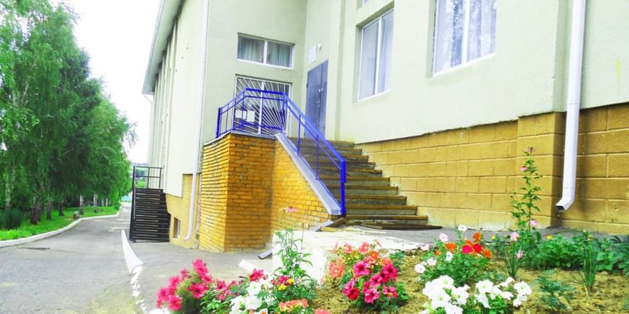 Основное изображение для учреждения Крюковский центральный сельский дом культуры