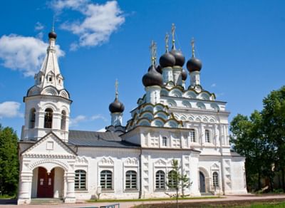 Троицкий Александро-Невский женский монастырь в деревне Акатово Клинского района Московской области