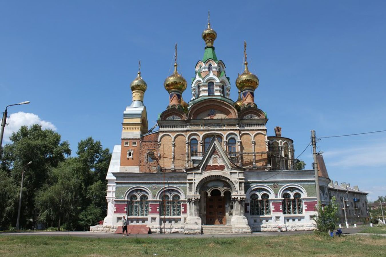 Чапаевск самарская область. Храм Сергия Радонежского Чапаевск. Церковь Сергия Радонежского Самара. Храм Сергия Радонежского Чапаевск архитектура. Чапаевск Самарская.