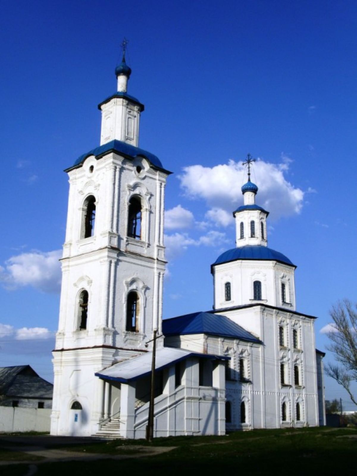 храмы и церкви смоленской области