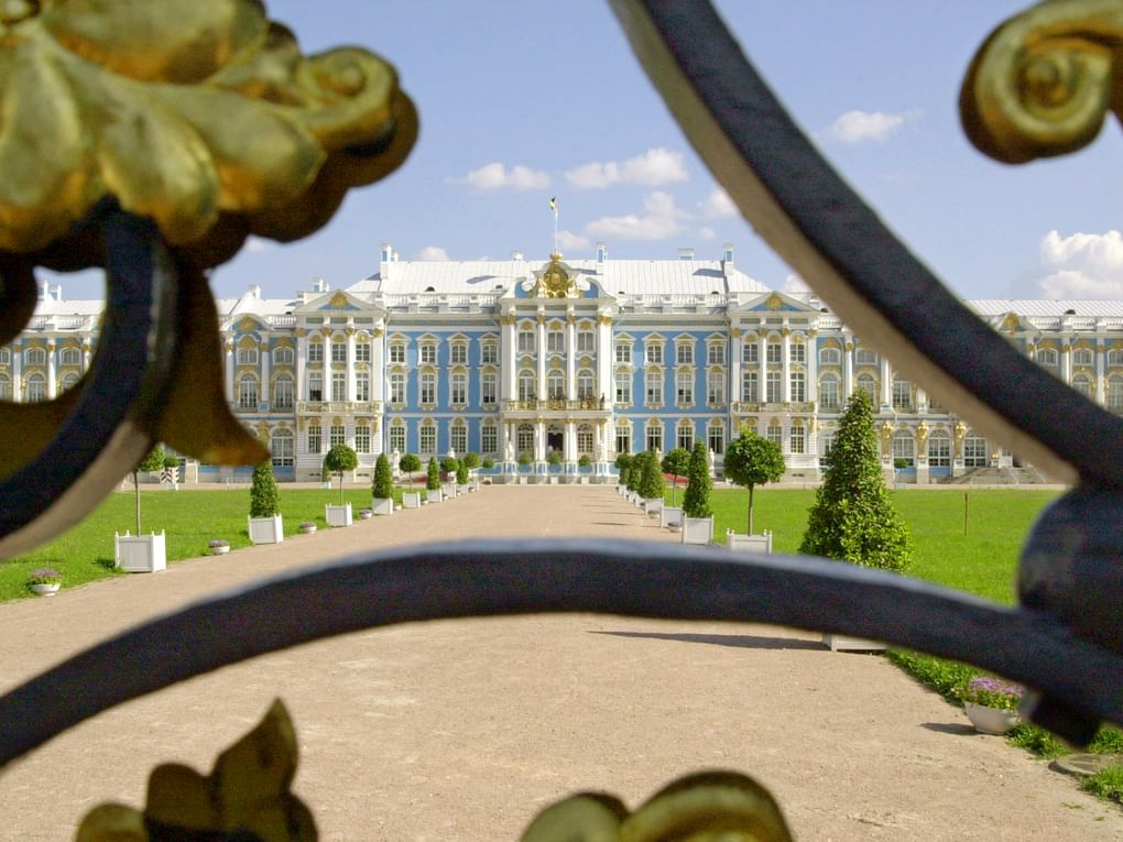 Екатерининский дворец в Пушкине. 2003 год. Фотография: Смольский Сергей / ТАСС