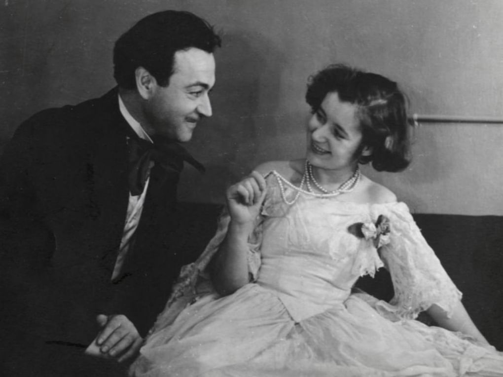 Ефим Копелян со второй женой — актрисой Людмилой Макаровой. 1940–1950-е. Фотография: bdt.spb.ru