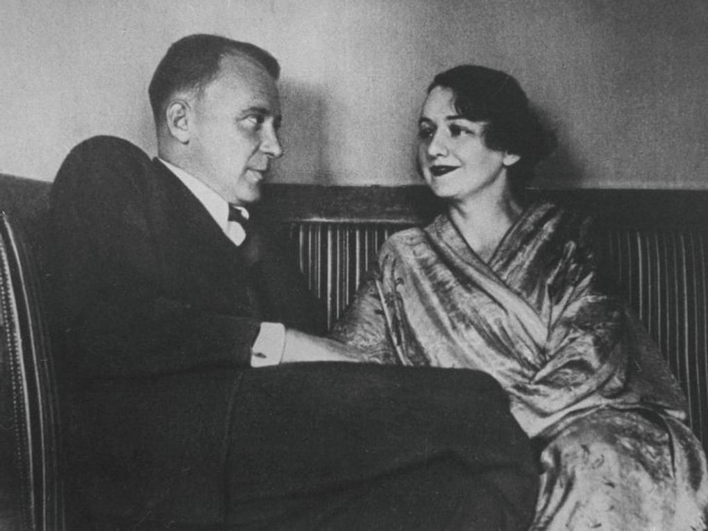 Михаил Булгаков с третьей женой Еленой Булгаковой. 1935 год. Фотография: Наталия Ушакова / Музей М.А. Булгакова, Москва