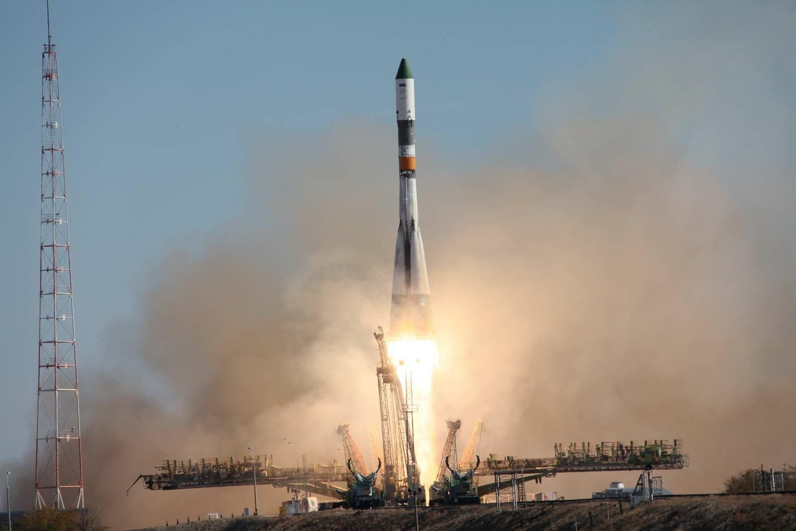 Первые ракеты земли. Космодром Байконур корабль Восток. Космодром Байконур Восток 1. Байконур Восток 1 Гагарин. Космодром Байконур Гагарин.