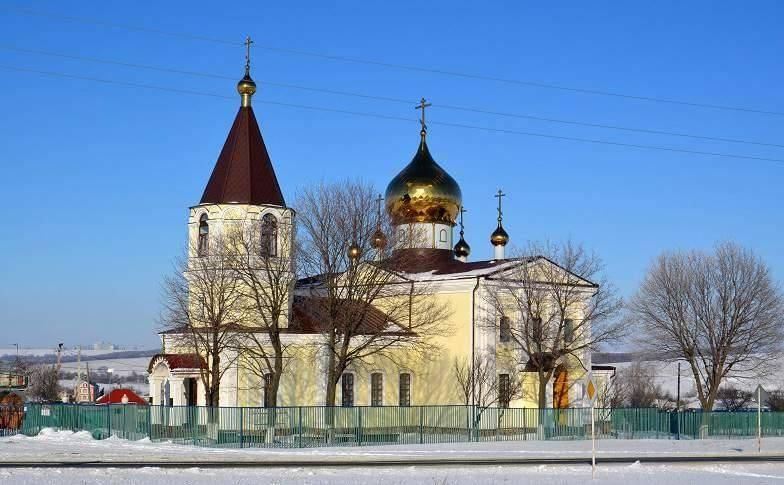 Нижняя тура храмы. Губкин набережная теплый Колодезь. Фото год образования теплый Колодезь?. Белгородская обл, Губкинский район, с теплый Колодезь время.