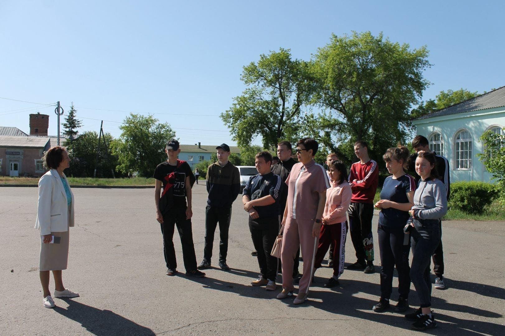 Площадь Гуртьева в Шербакуле. Достопримечательности в Шербакульском районе. Рыбалка в Шербакульском районе.