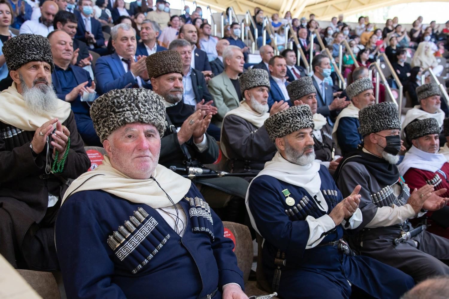 Картинки ко дню возрождения карачаевского народа