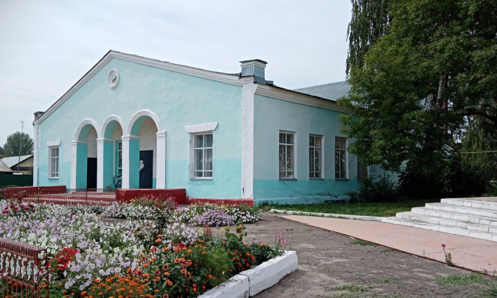 Библиотека с. Нижняя Елюзань — Городищенский район, с. Нижняя Елюзань, ул.  Центральная, стр. 97А. Подробная информация о библиотеке: расписание, фото,  адрес и т. д. на официальном сайте Культура.РФ