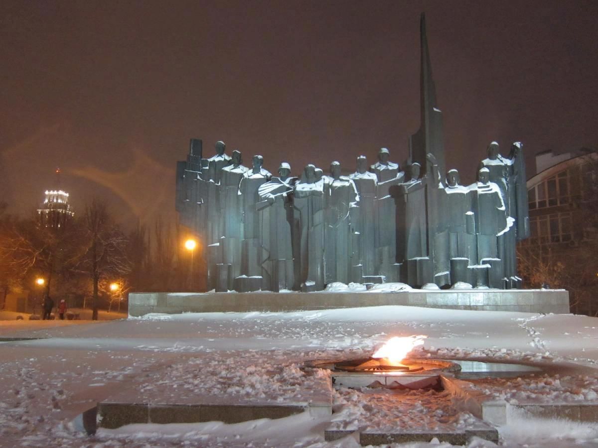 воронеж площадь победы памятник