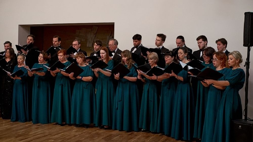 камерный хор «гармония» (г. губернаторский камерный хор кузбасса. хор рыбина. концертное объединение магнитогорск камерный хор. корнева.