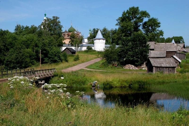 Николо улейминский монастырь. Николо-Улейминский монастырь в Угличе. Углич река Улейма. Река Улейма Угличский район.