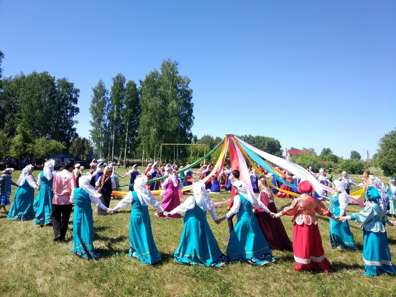 Хоровод Якутия. Старобурново Бирский район. Село Старобазаново Бирский район сейчас. Заведем мы хоровод.