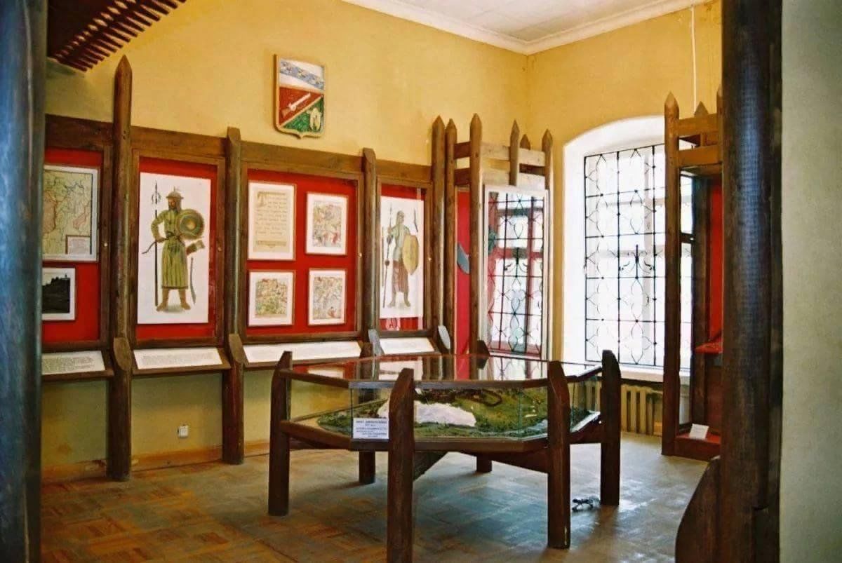 виртуальные экскурсии по музеям. виртуальный музей для дошкольников. интерактивные панели для детей. экспонаты музея лунариум. музеи виртуальные экскурсии школьникам.