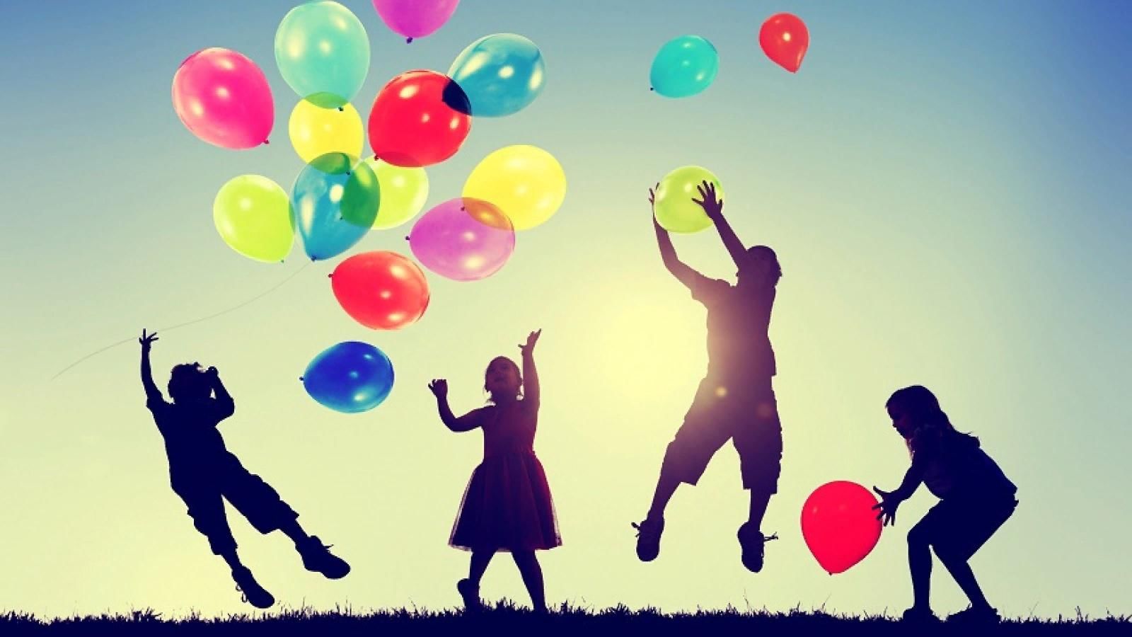 День ребенка 2020. Дети с шариками. С днем детей. Всемирный день ребенка. 20 Ноября Всемирный день ребенка.