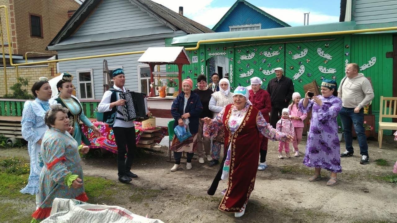 Сабантуй в атнинском районе. Татарское подворье Сабантуй. Кукмора Сабантуй 2023. Сабантуй праздник плуга. Буинский Сабантуй.