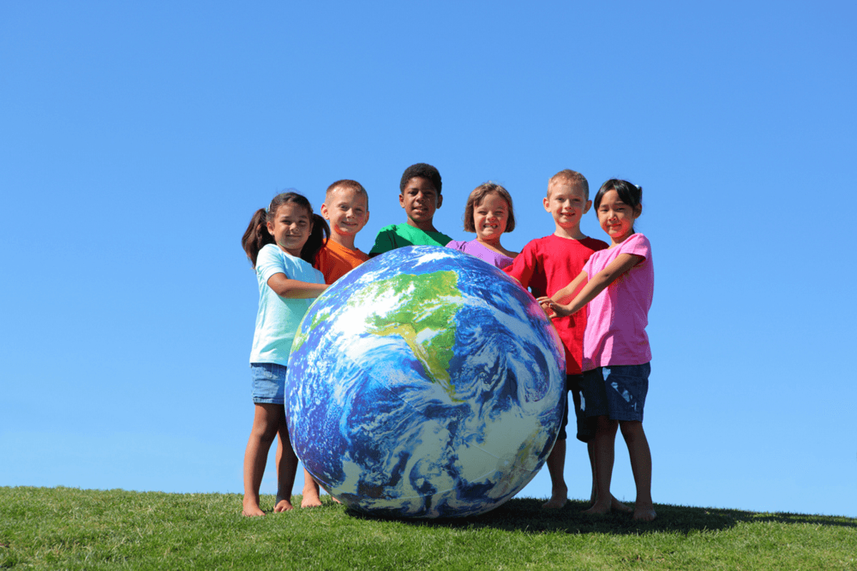 Земной шар для детей